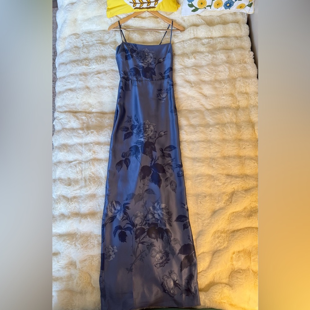 Reformation Frankie Silk Dress In Trieste Border, brand new without tags. - Picture 5 of 16